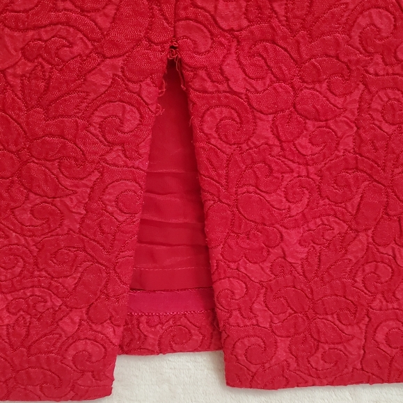 Like NEW Maggy London 2 Piece Primary Red Matelassé Skirt Suit Sz 6 - Picture 13 of 15